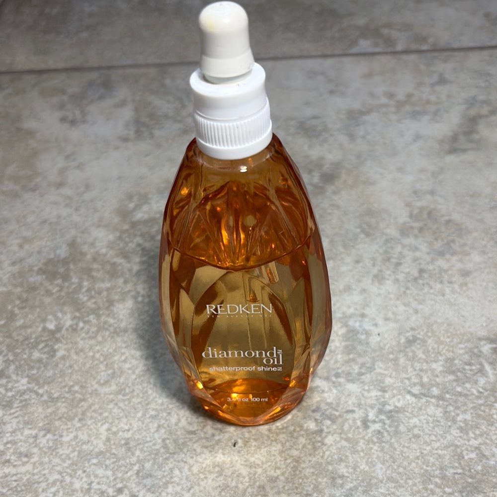 Redken Diamond Oil — Amber Gold Bottle